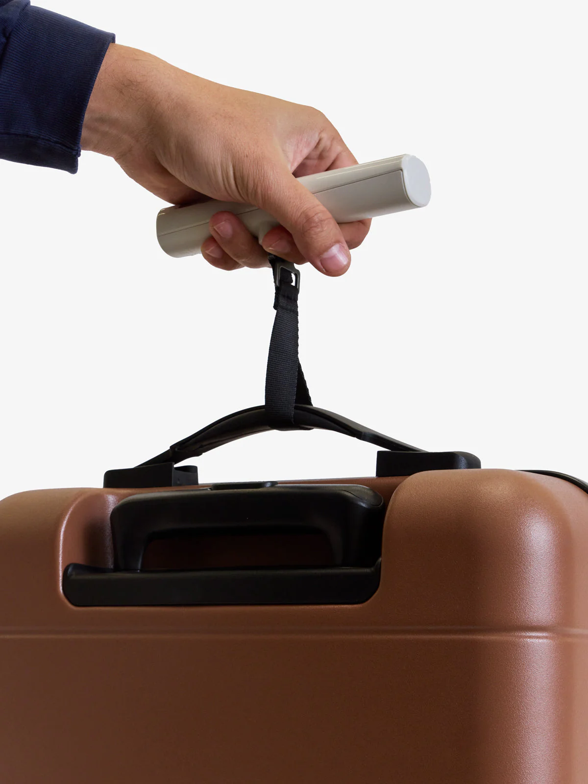 Battery-Free Luggage Scale - Image 2