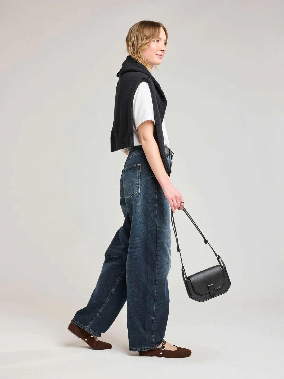 Colette Canvas Crossbody Wallet Bag - Image 9