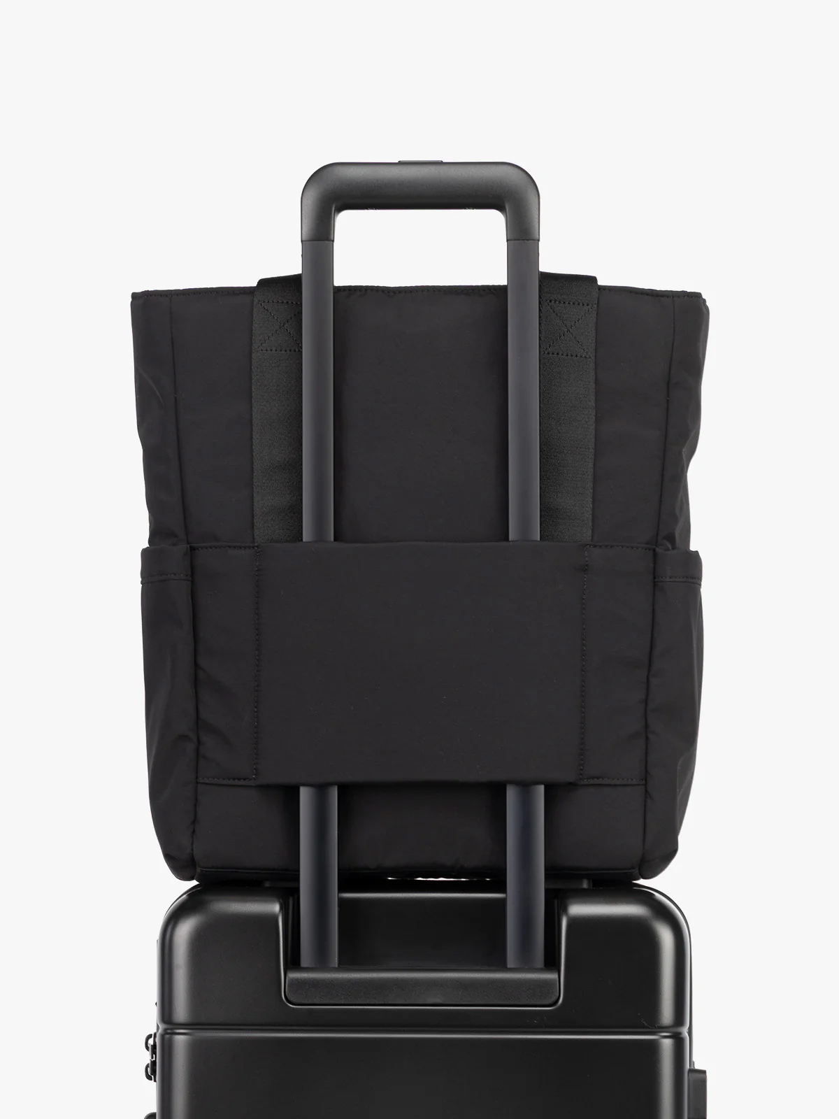 Connect Zip Laptop Tote - Image 10
