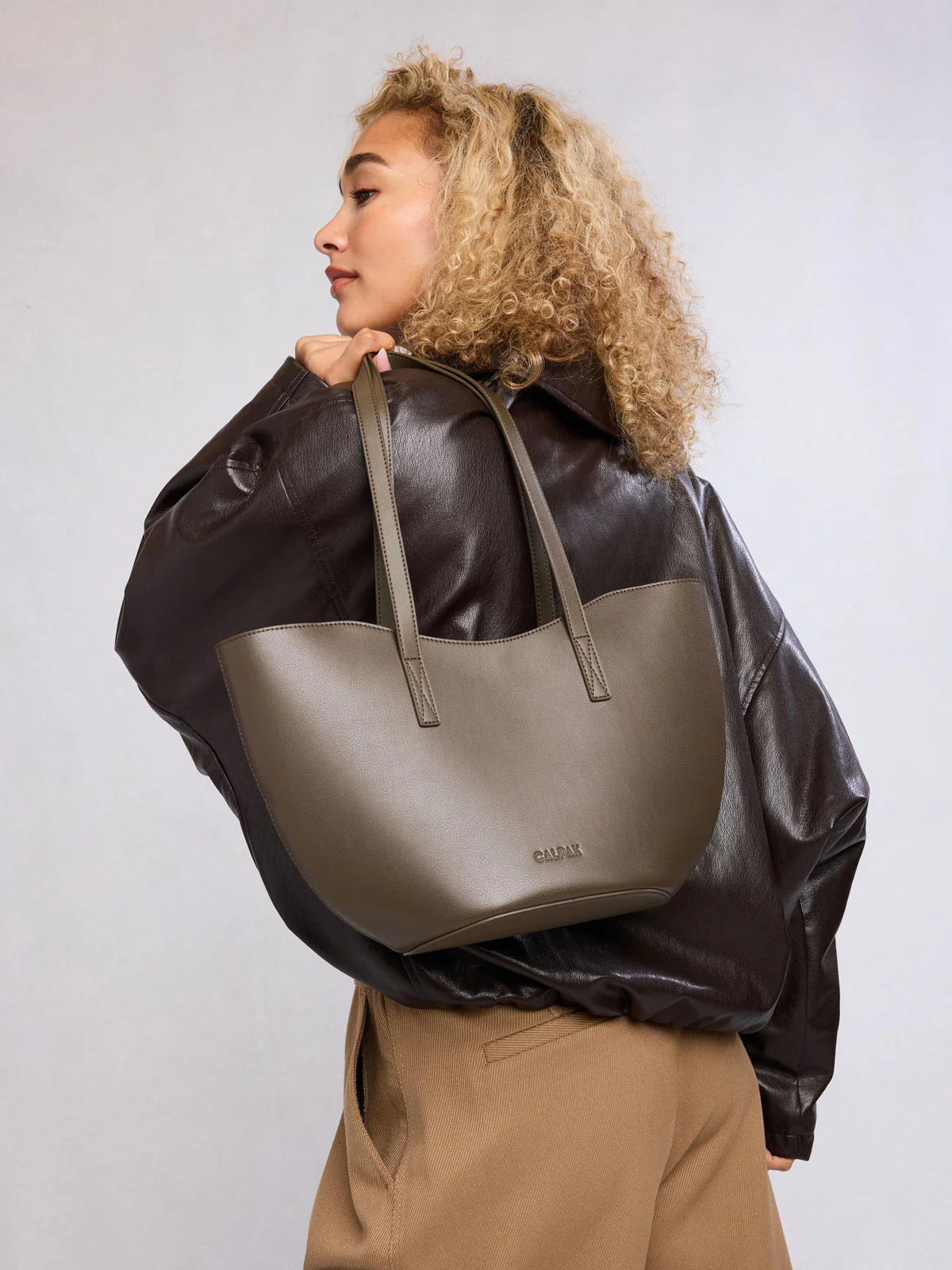 Haven Tulip Tote - Image 2