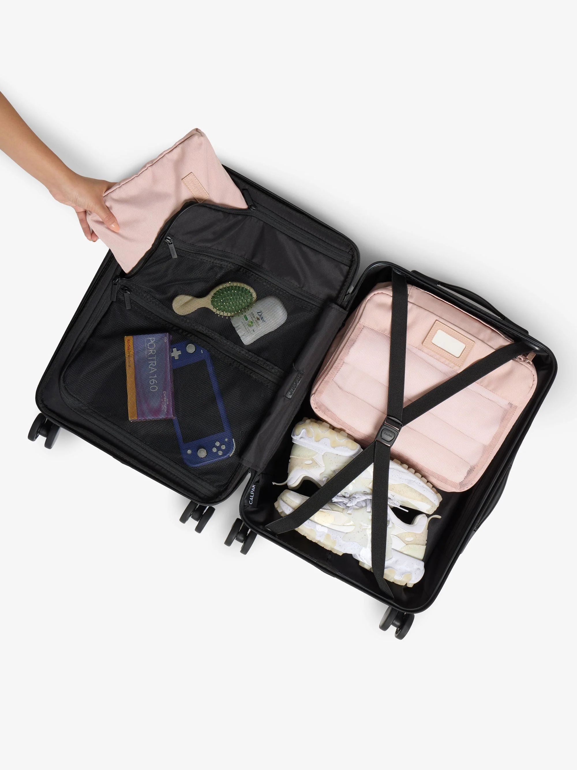 Hue Carry-On Luggage - Image 23