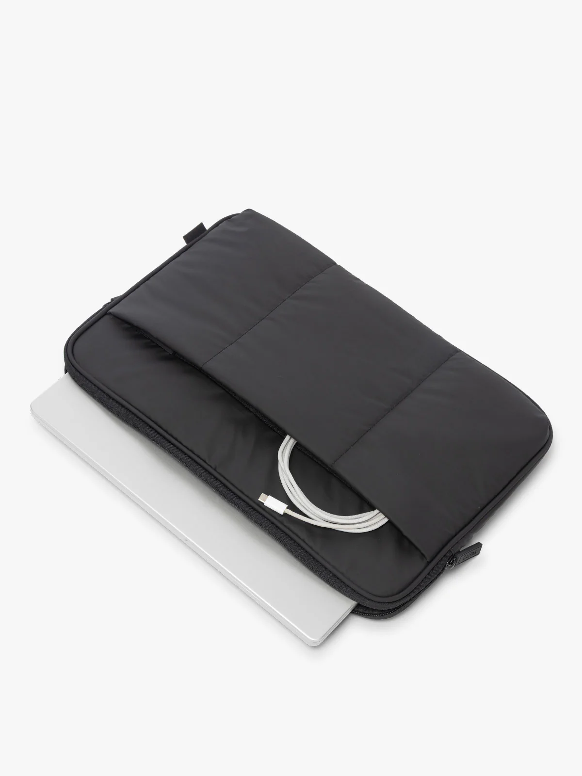 Luka 17" Padded Laptop Sleeve - Image 14