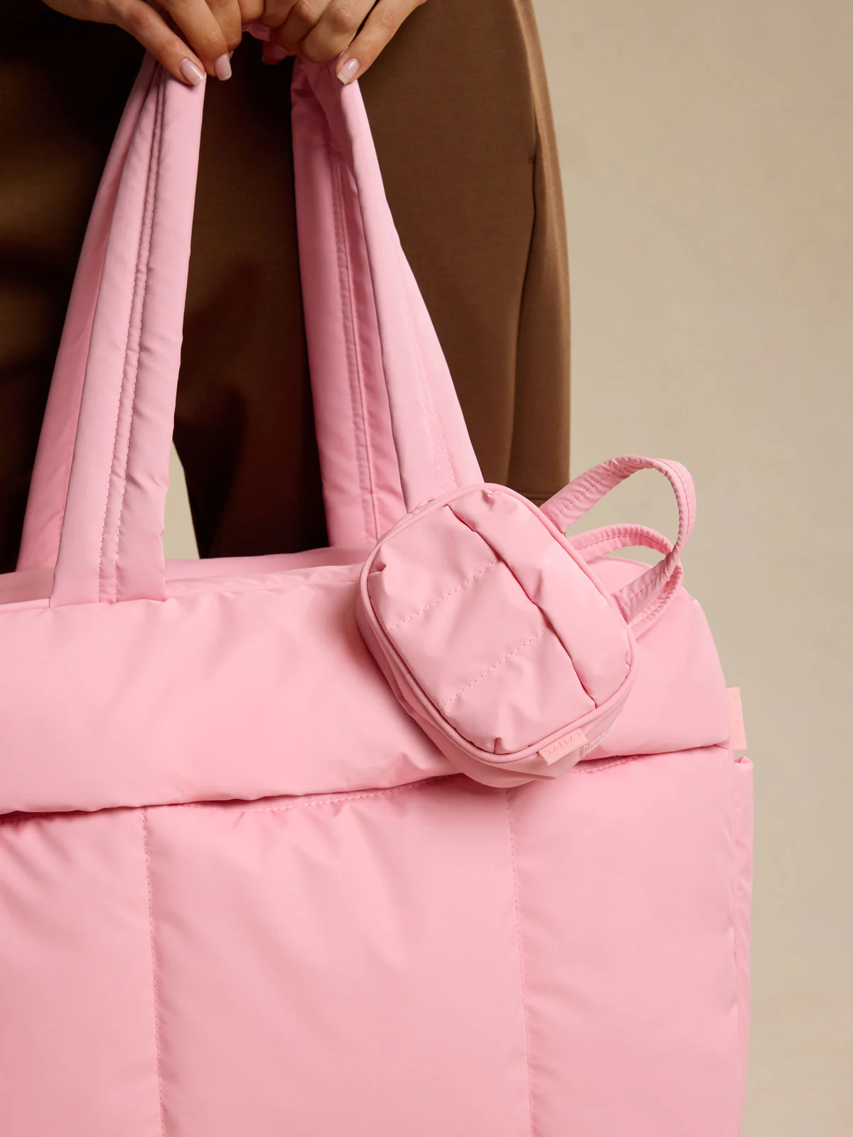 Luka Duffel Zip Bag Charm - Image 15