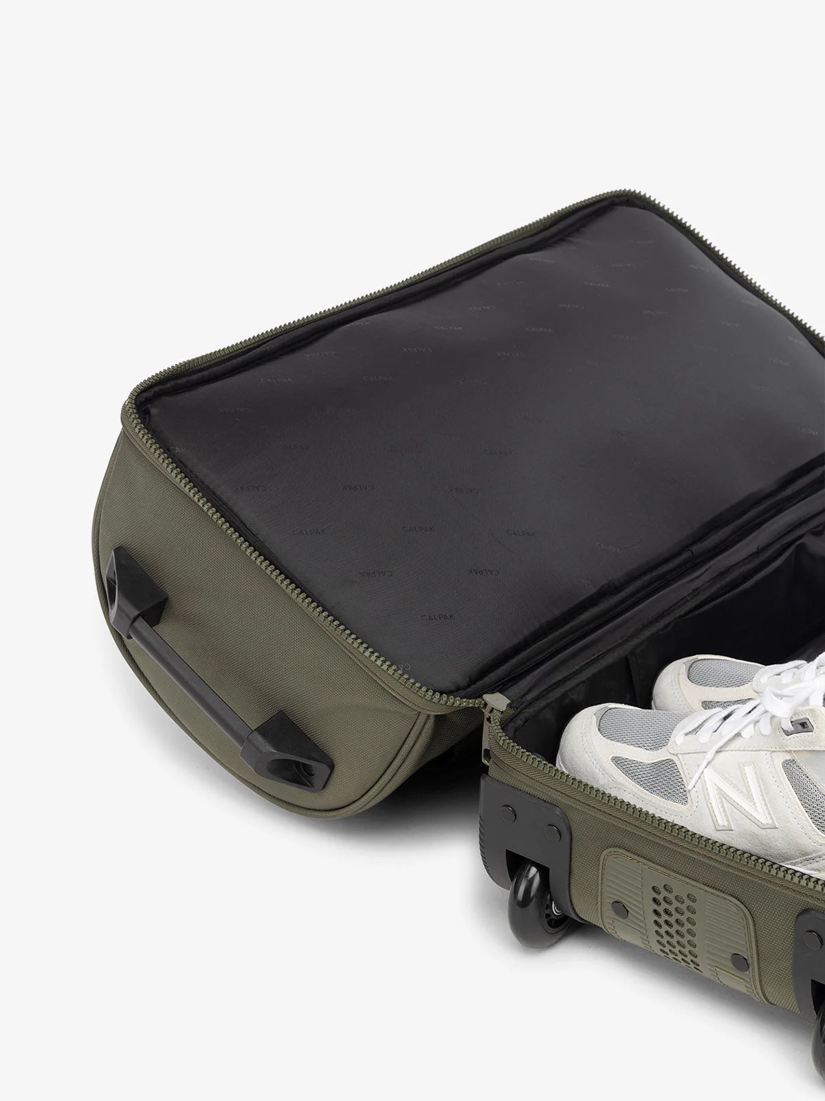 Stevyn Rolling Duffel (Test Product) - Image 16