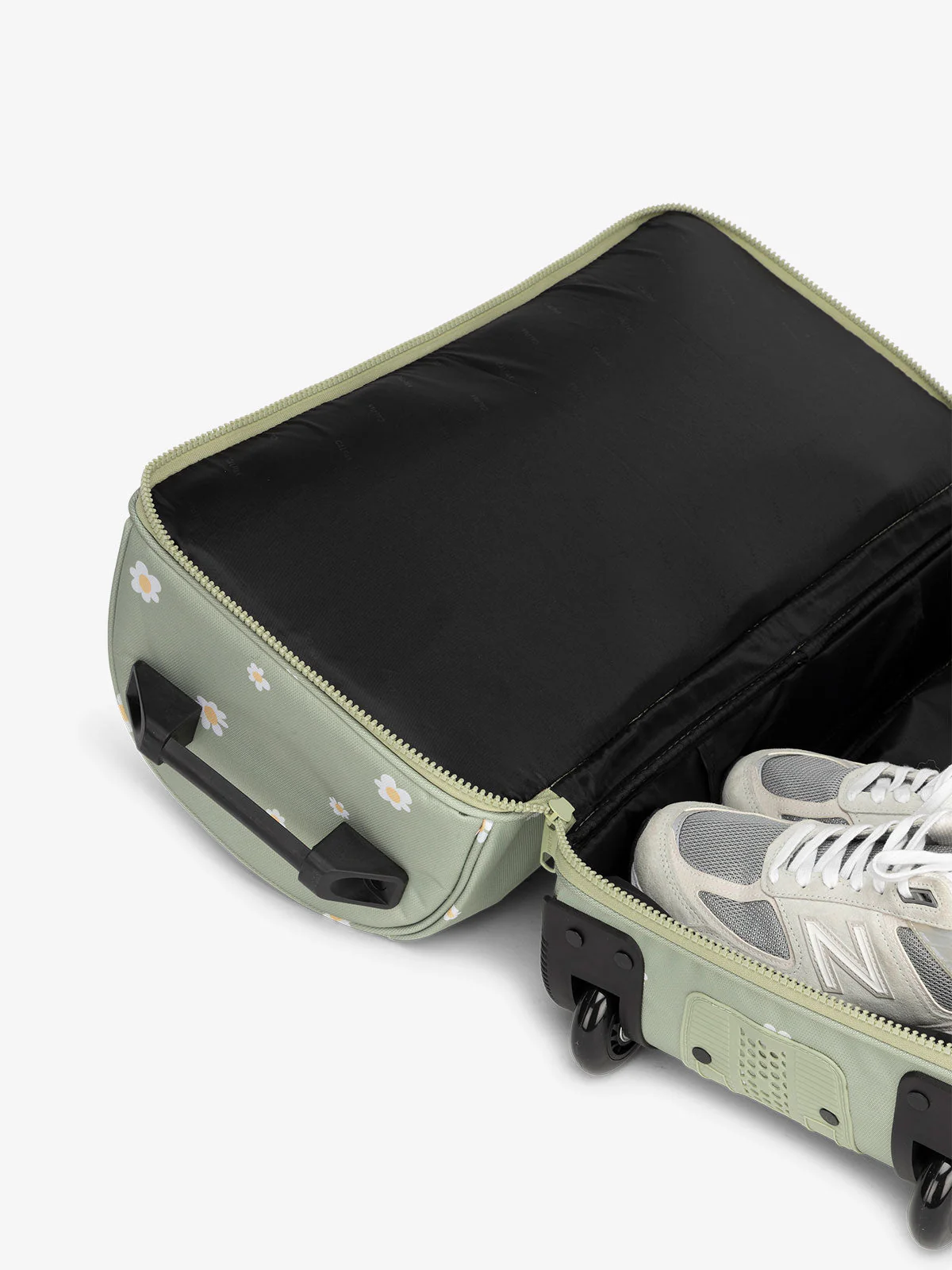 Stevyn Rolling Duffel (Test Product) - Image 45