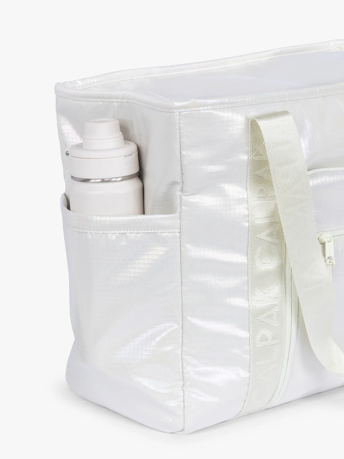 Terra 35L Water Resistant Zip Tote Bag - Image 108