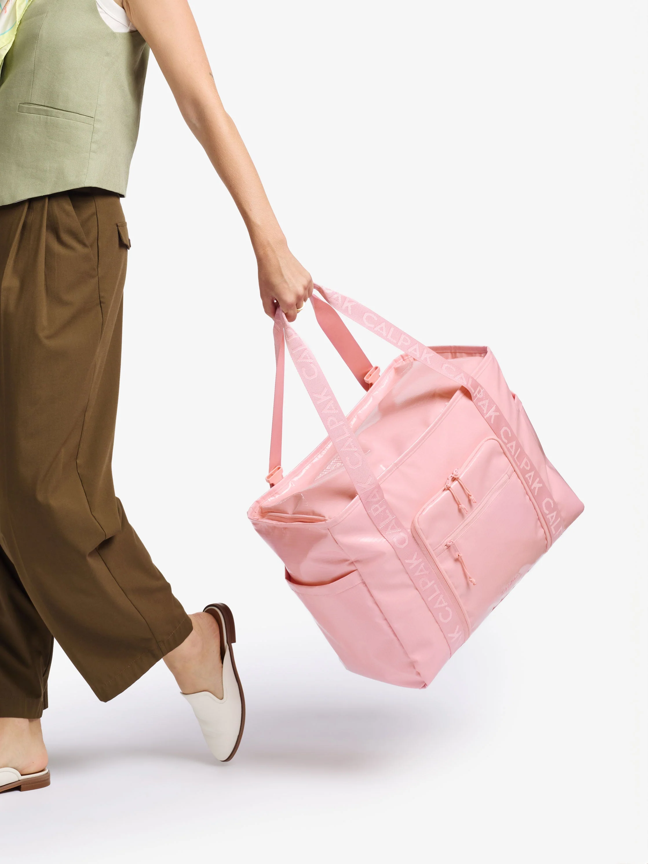 Terra 35L Water Resistant Zip Tote Bag - Image 22