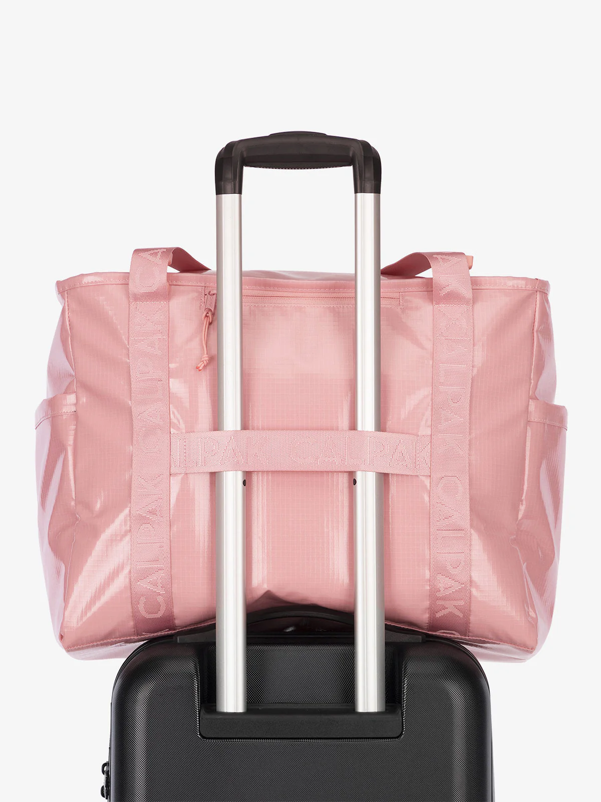 Terra 35L Water Resistant Zip Tote Bag - Image 26