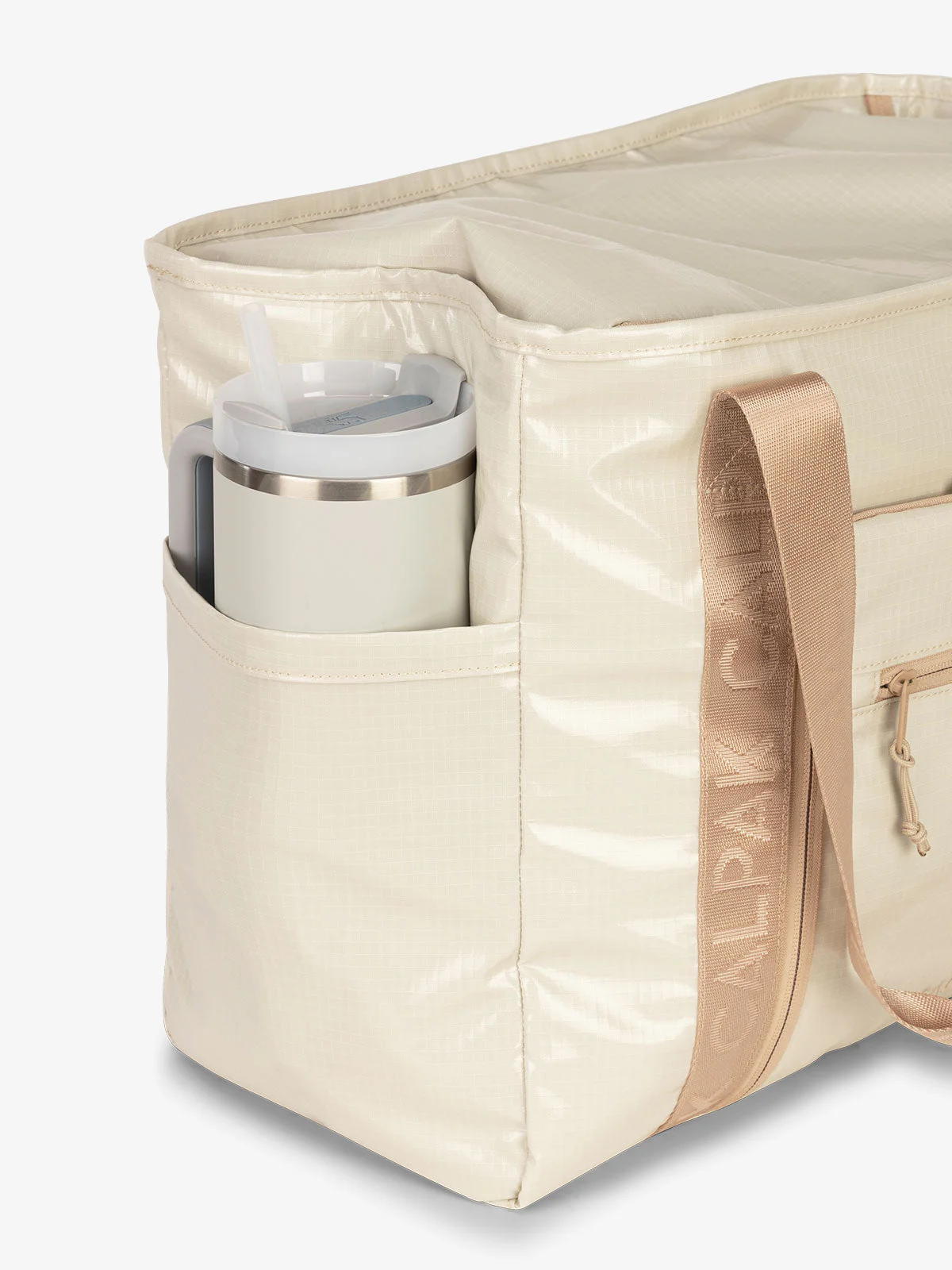 Terra 35L Water Resistant Zip Tote Bag - Image 42
