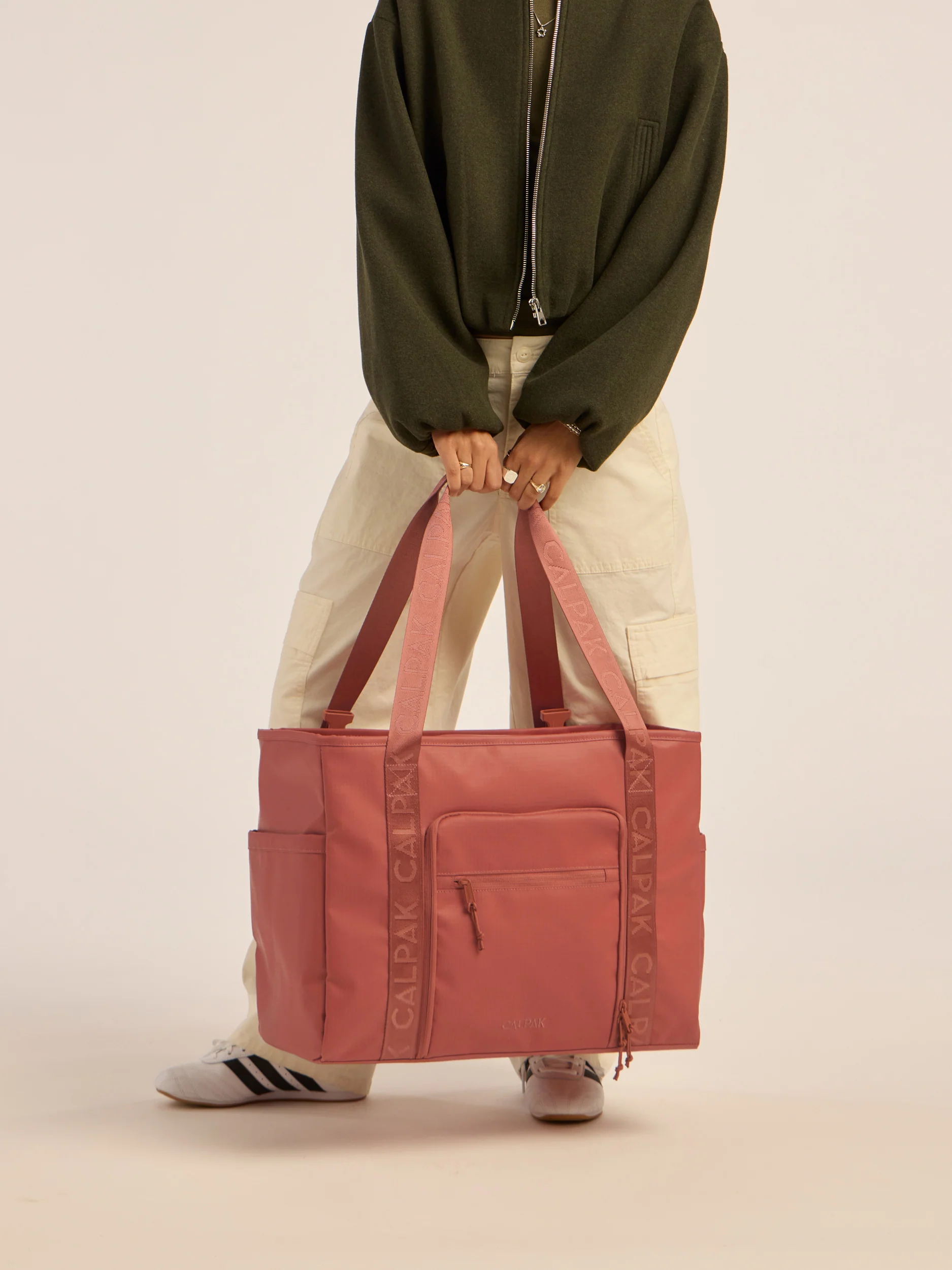 Terra 35L Water Resistant Zip Tote Bag - Image 52