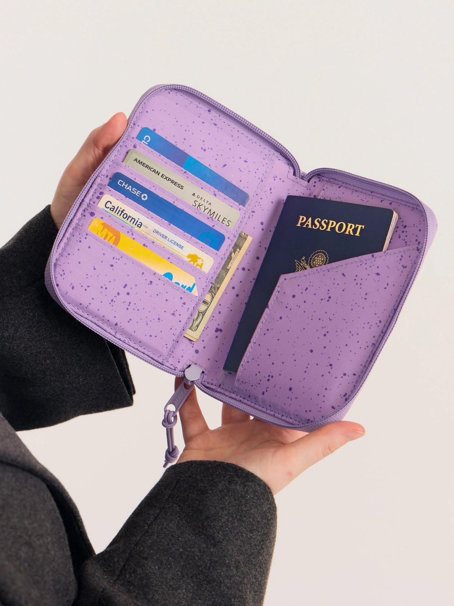 Terra Zip Passport Wallet - Image 9