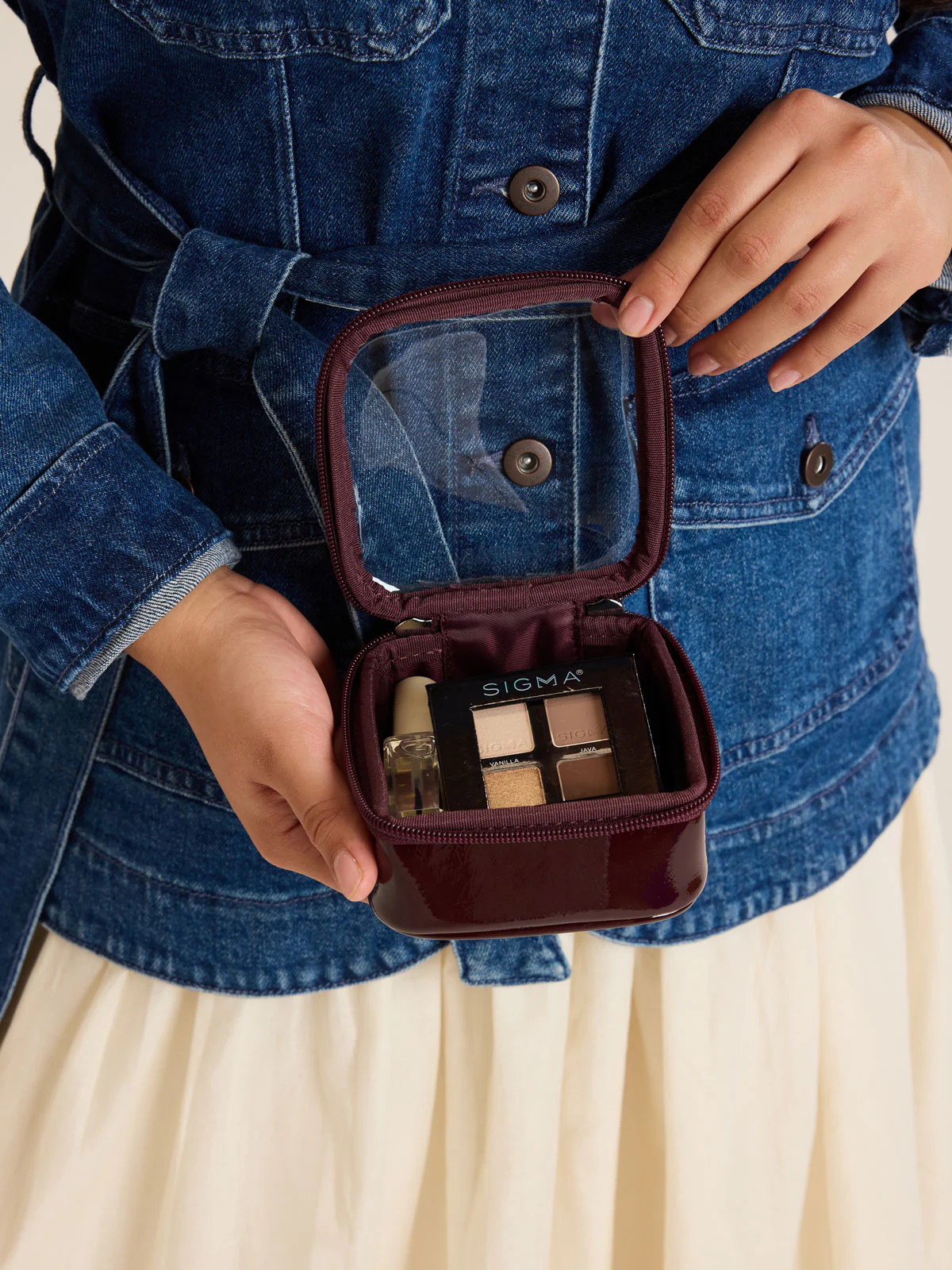 Tiny Clear Cosmetics Case - Image 16